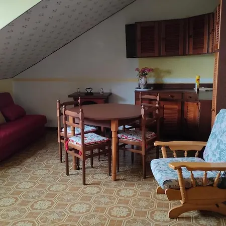 Casa Linda Apartment
